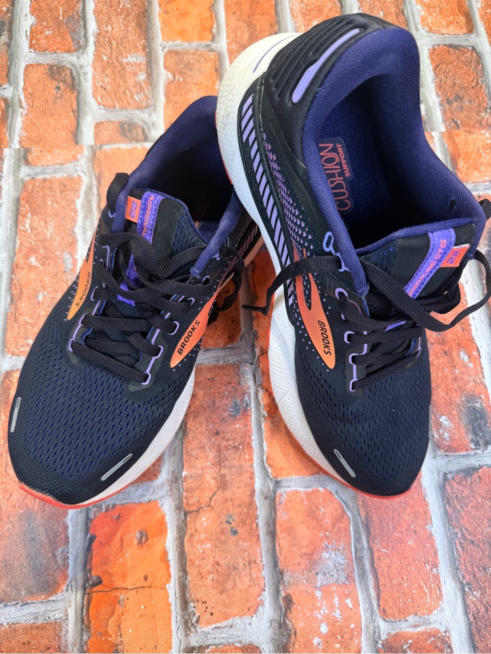 Brooks Women’s Running Shoes - Black with Purple & Orange Accents size 8.5